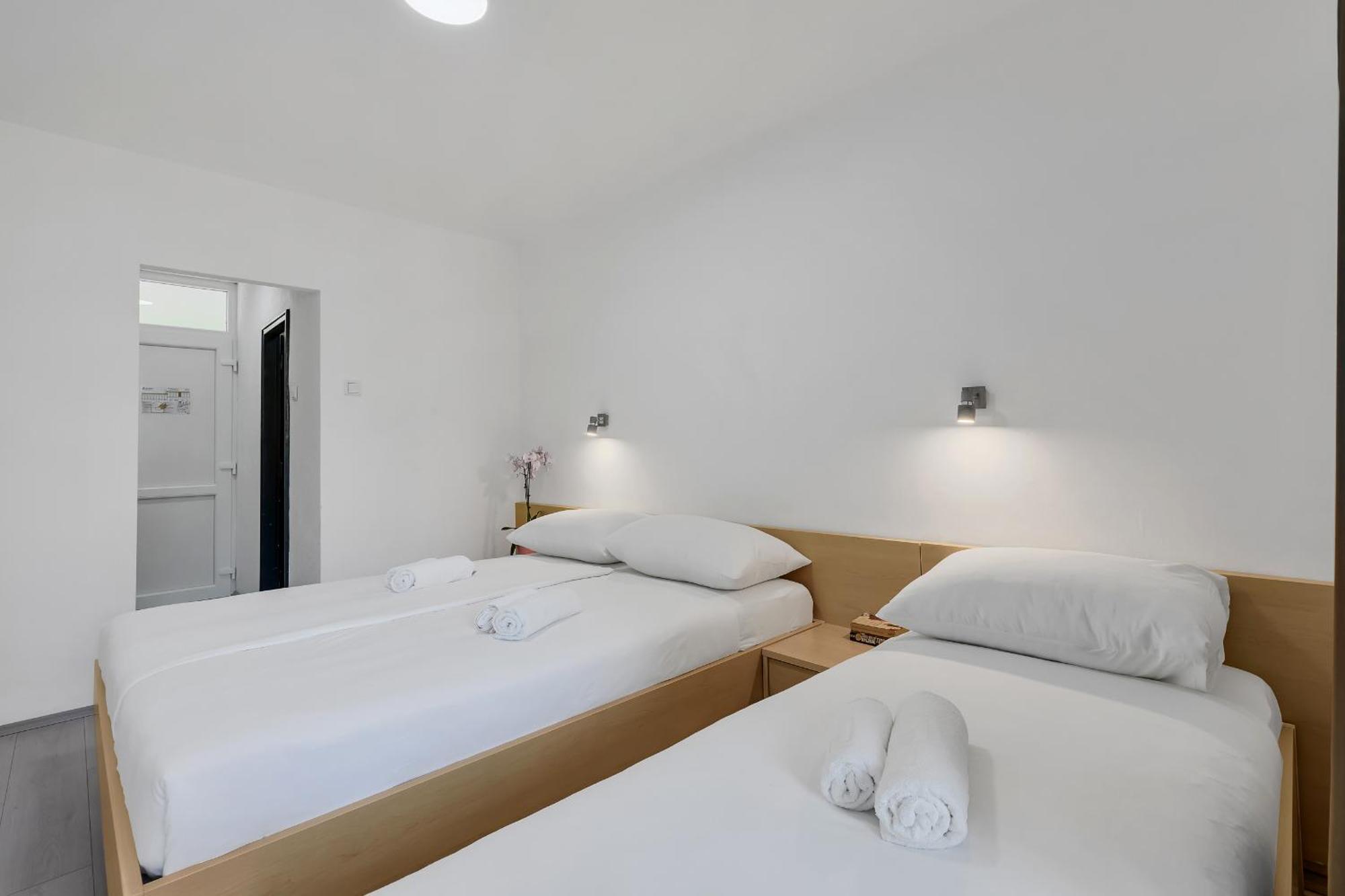 Hotel Alem Baska Voda Exterior photo