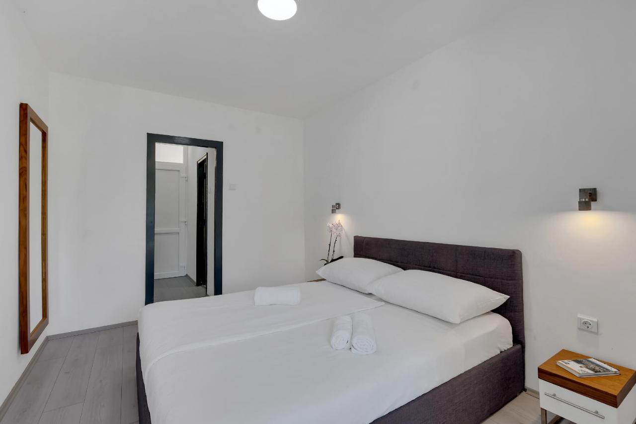Hotel Alem Baska Voda Exterior photo